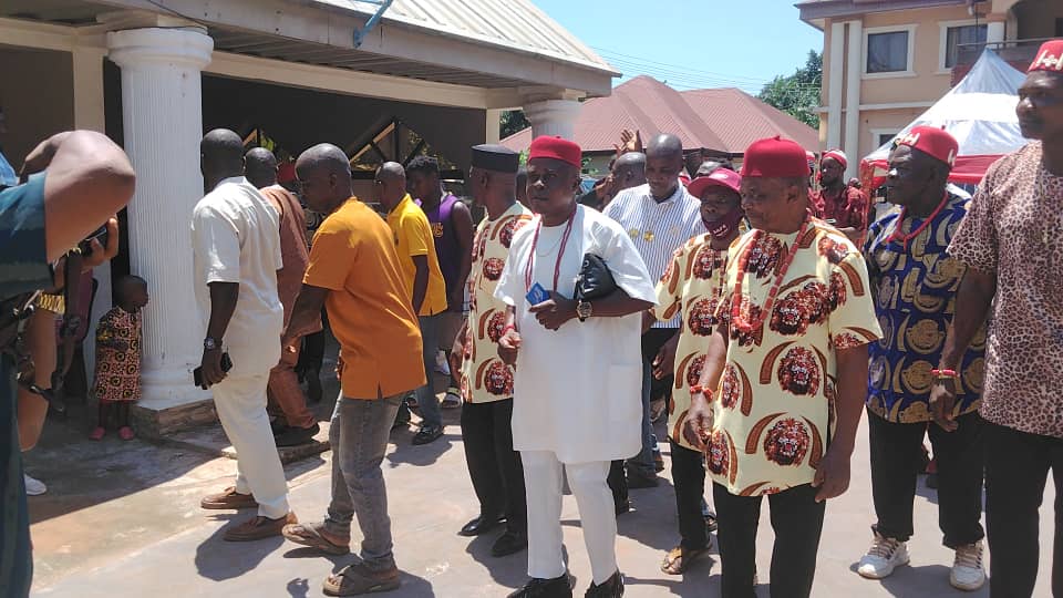Commemorative photograph of the Obinofia Ndiuno community (New Yam Festival) — not a portrait of Agueze