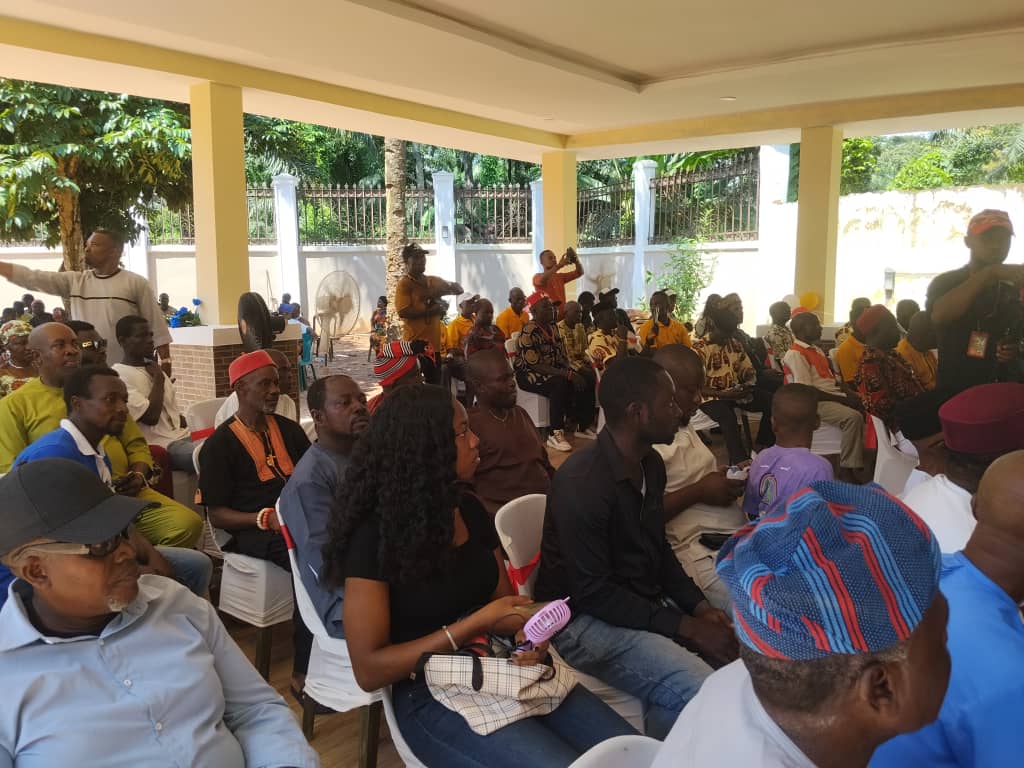 Photograph of the New Yam Festival celebration, Obinofia Ndiuno